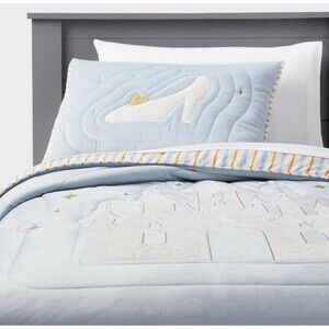Full/Queen Princess Castle Kids' Quilt Cinderella - Disney Collection Pillowfort
